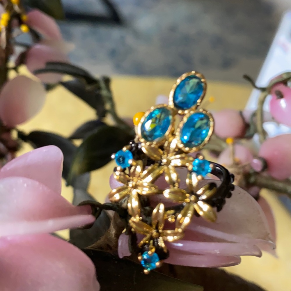 Vintage 925 Swiss blue topaz long ring